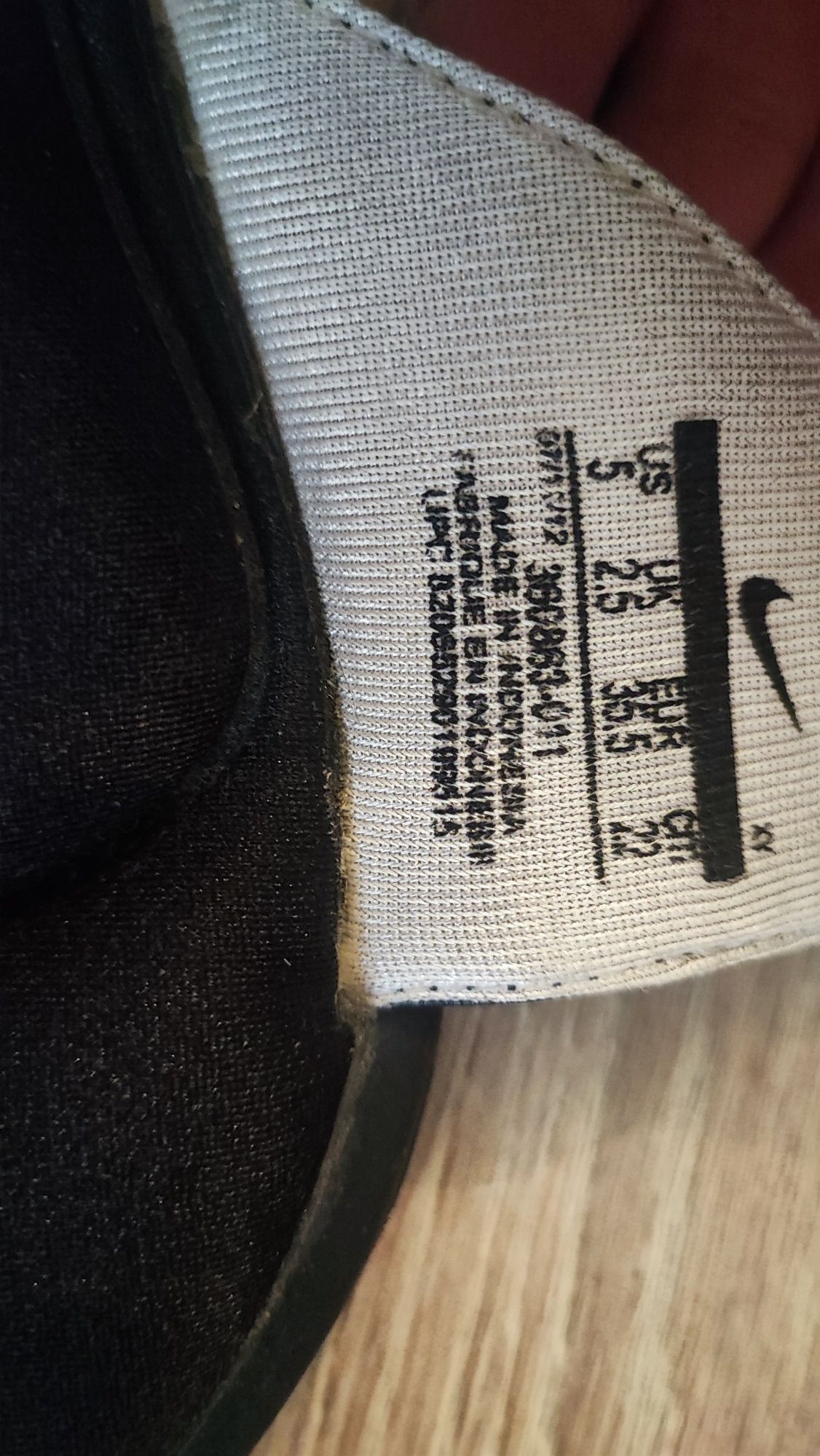 Детски чехли Nike UK2.5 EUR35.5