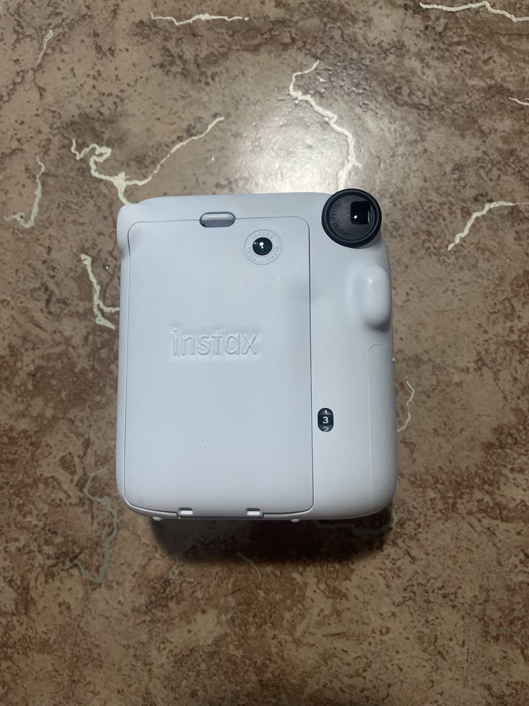 Fujifilm Instax mini 12