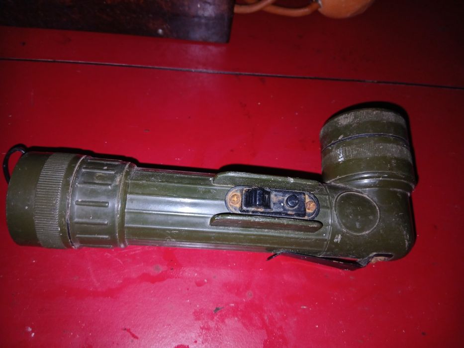 Analizor de gaze portabil IVP-1U1.1, fabricat în URSS.