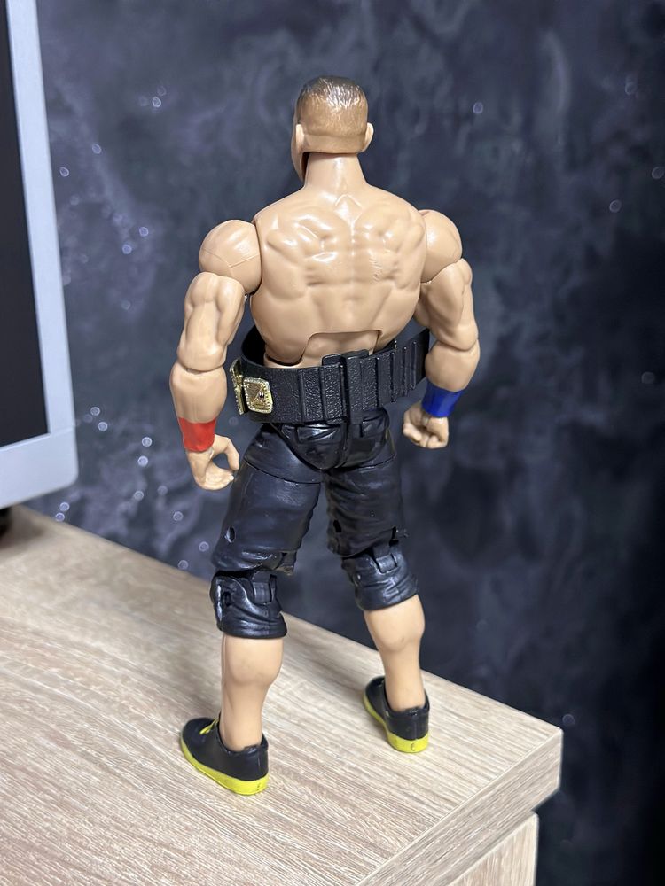 Figurina Wwe wrestling John Cena elite cu centura wwe spinner