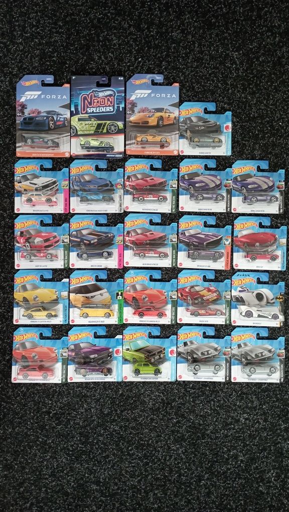 24 Masinute Hotwheels Sigilate