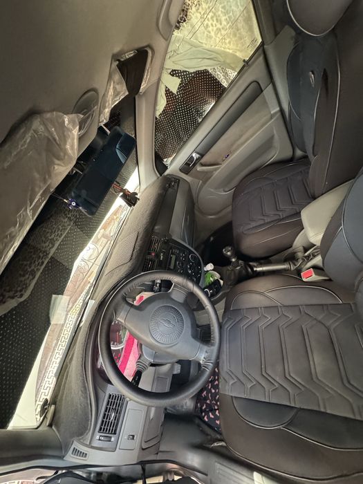 Chevrolet gentra 2015