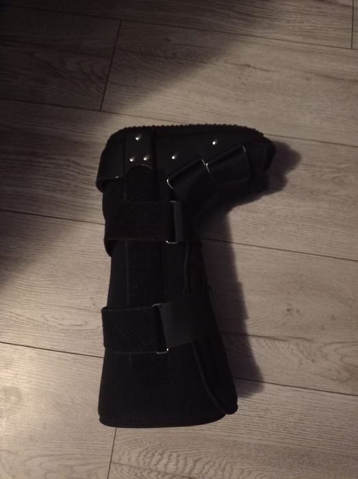 Orteza gleznă tip Walker