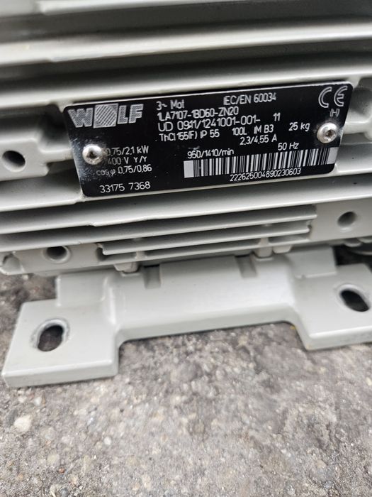 motor electric cu 2 turatii