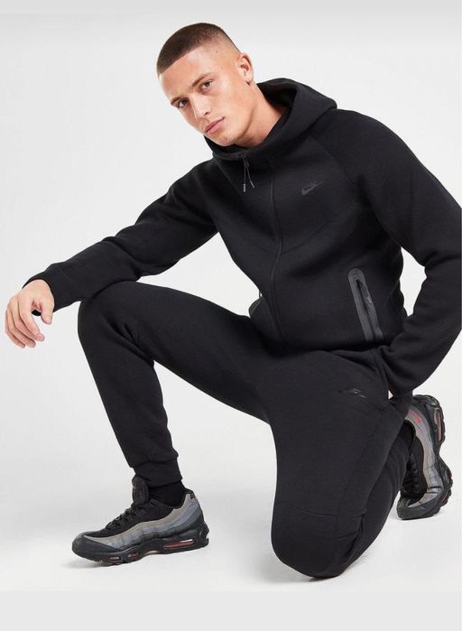 Treninguri premium nike tech, nocta