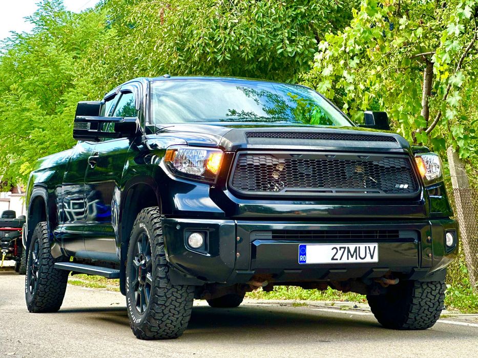 Toyota Tundra 5.7 Hemi An 2014 Autoutilitara 4x4 Primul Proprietar