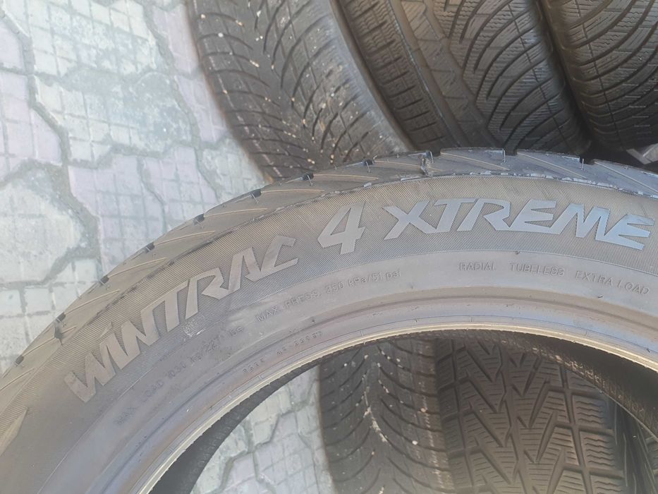 255 50 20,2buc M+S,VREDESTEIN GIUGIARO,peste 7mm