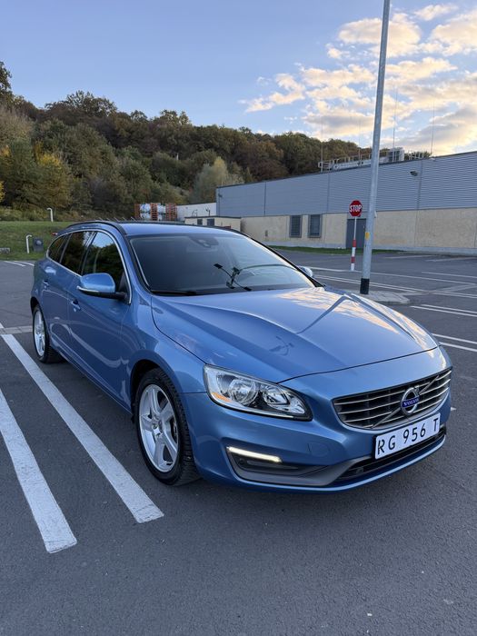 Volvo V60 2.0 5 Cilindrii  Piele Cutie Automata Incalzire scaune