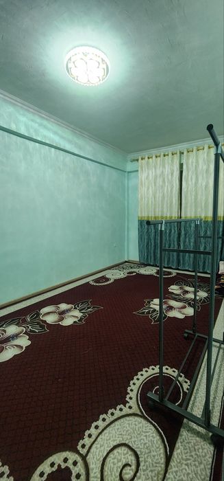 Namangan Afsonalar bog'idan uy sotiladi