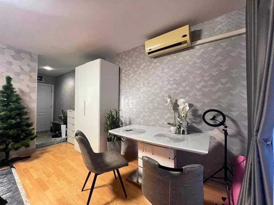 Продава се Едностаен апартамент в к.к. Слънчев бряг - 55 кв.м за 1182 €/кв.м - Снимка #2