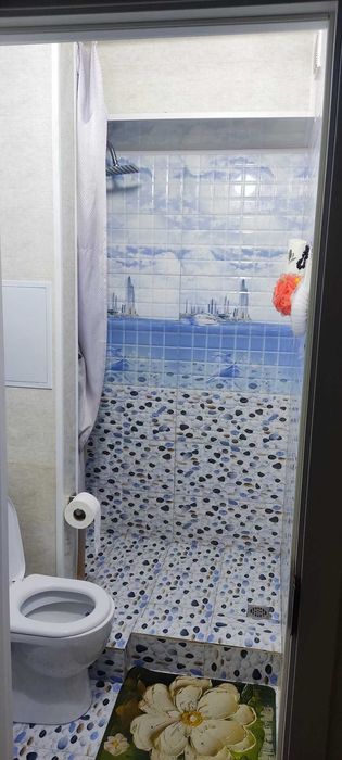 продаётся 3 ком. кв в ЦУМ (м. Космонавты) все комнаты раздельные