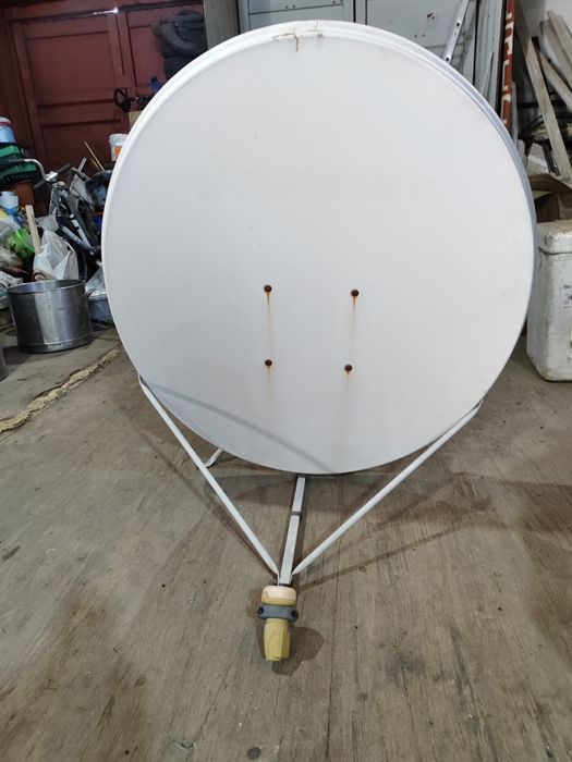 Спутнивая тарелка