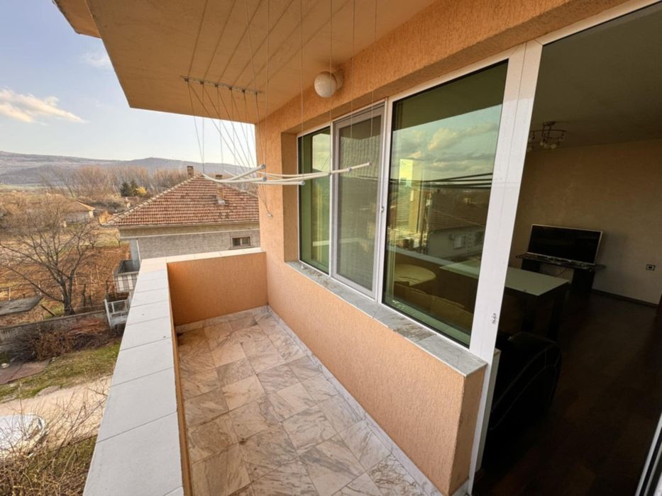 Продава се Къща в с. Първомайци, Област Велико Търново - 250 кв.м за 600 €/кв.м - Снимка #8