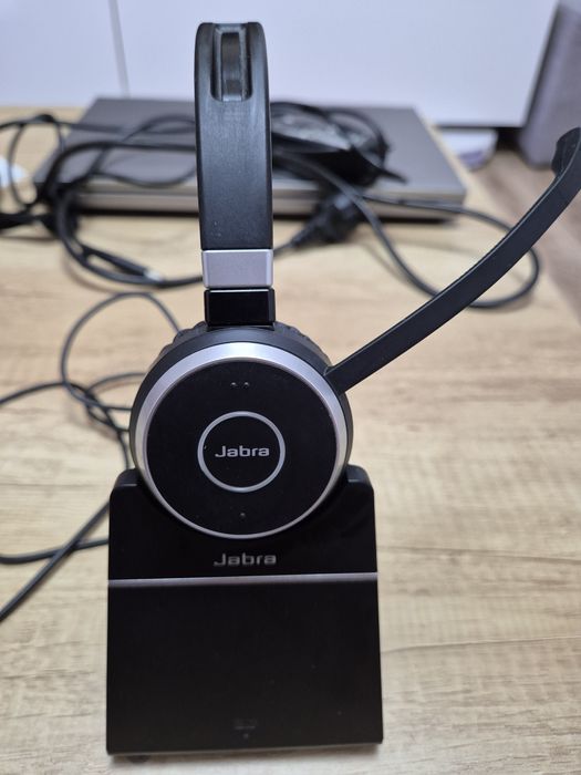 2 perechi de Casti PC Jabra Evolve 65 SE, cu statie de incarcare