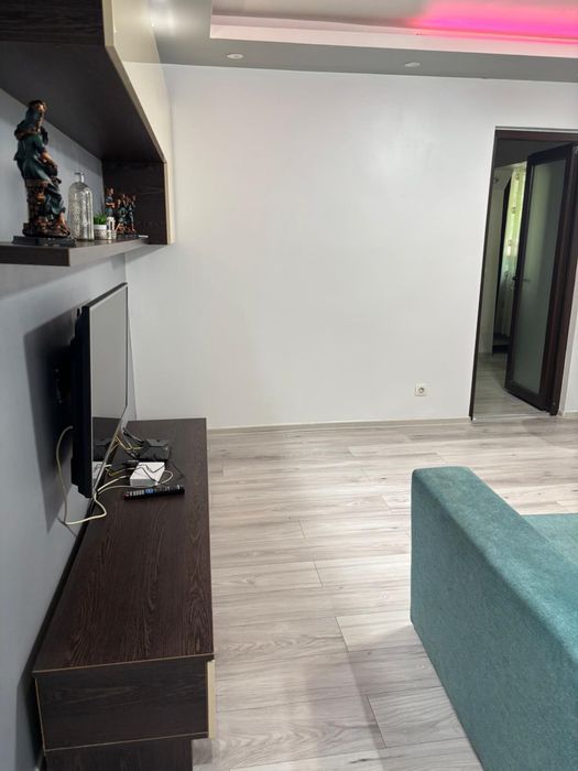 Inchiriez apartament 2 camere