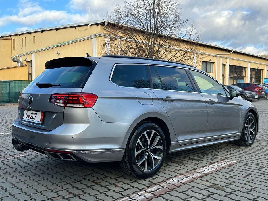 VW Passat B8/Model Nou/2022/R-Line/2.0Tdi 150cp/DSG/Virtual/LED/Navi/