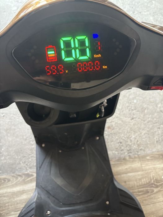 Vând scuter electric pentru persoanele cu dizabilitati