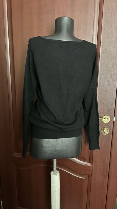 Pulover negru din cașmir și lana