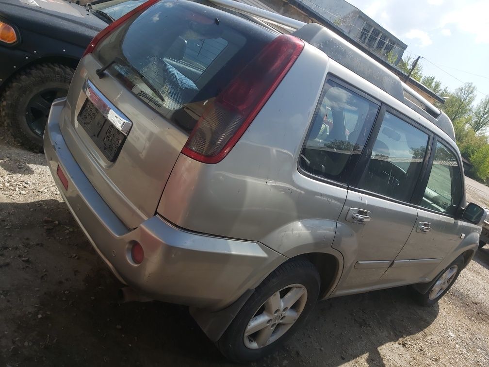 NISSAN E-TRAIL 2.2  136 к.с 4X4 2004 година.