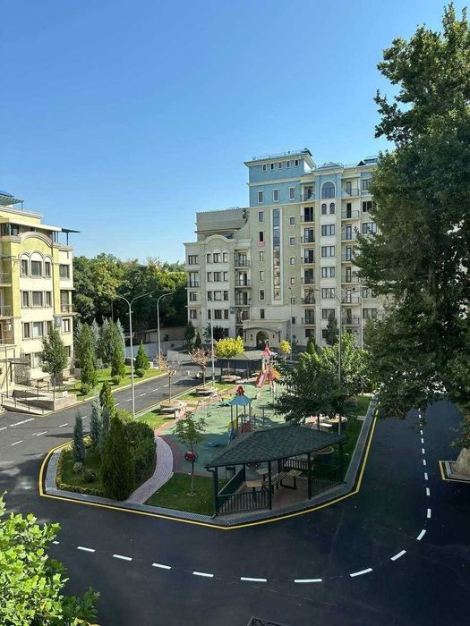 RENT | АРЕНДА квартира в Дархан жк Янги дархан  3/3/7 110 кв