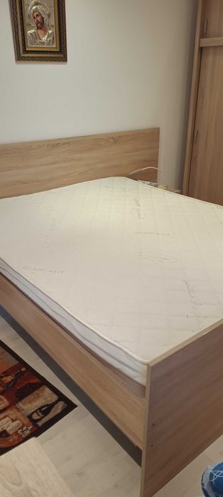 Saltea 200/160 cm usor. folosita