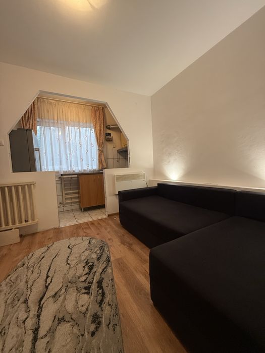 Garsonieră complet utilată, etaj 1, zona CET – pers fizica
