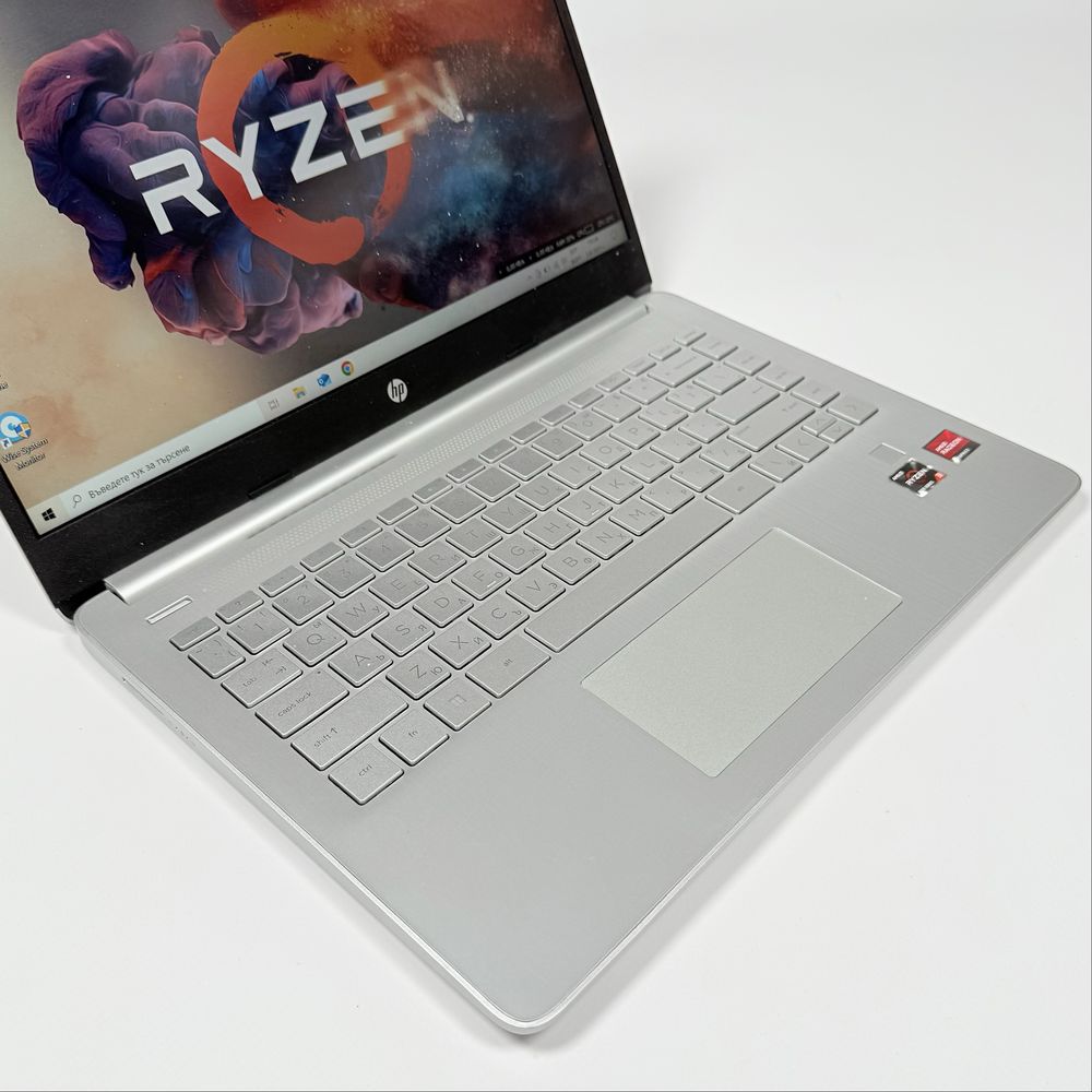 Лаптоп HP 14s/FHD IPS/Ryzen 3 5300U/512GB NVMe/8GB RAM/Подсветка