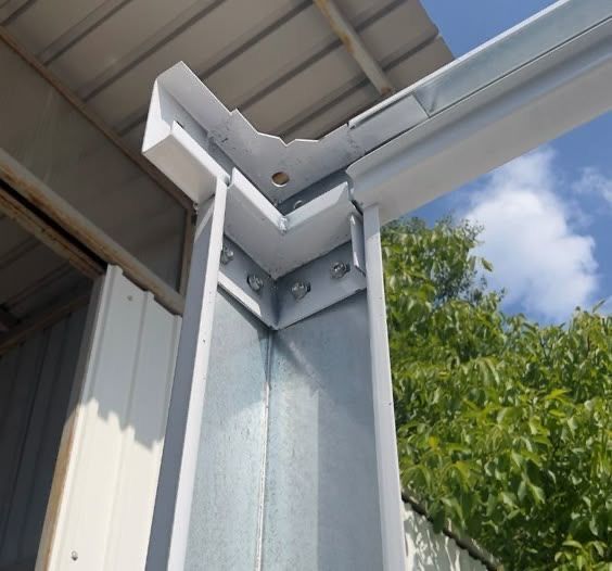 Cadre de container modular demontabile pe suruburi case hale carport