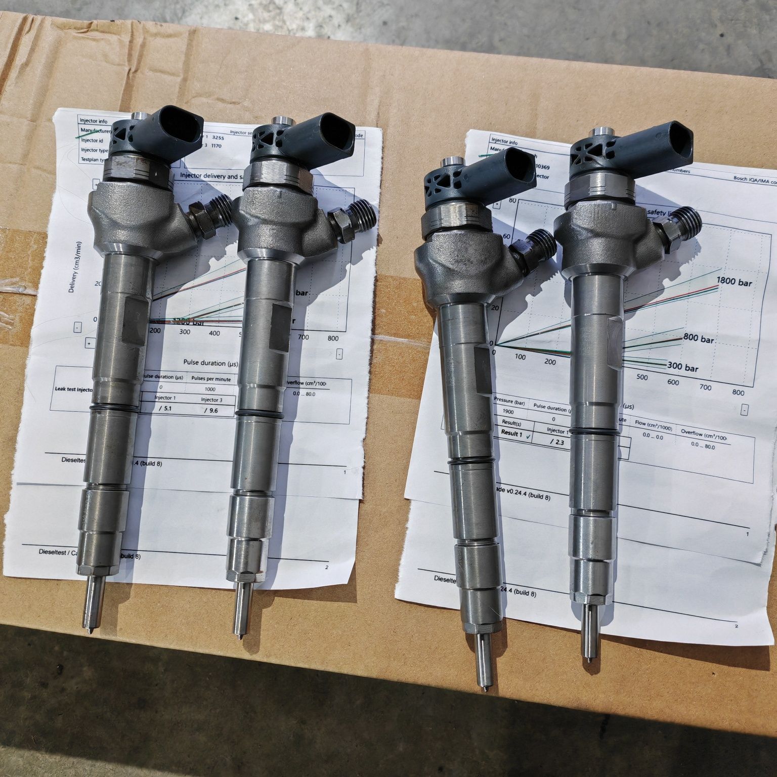 Injector injectoare 03l130 277j Volkswagen