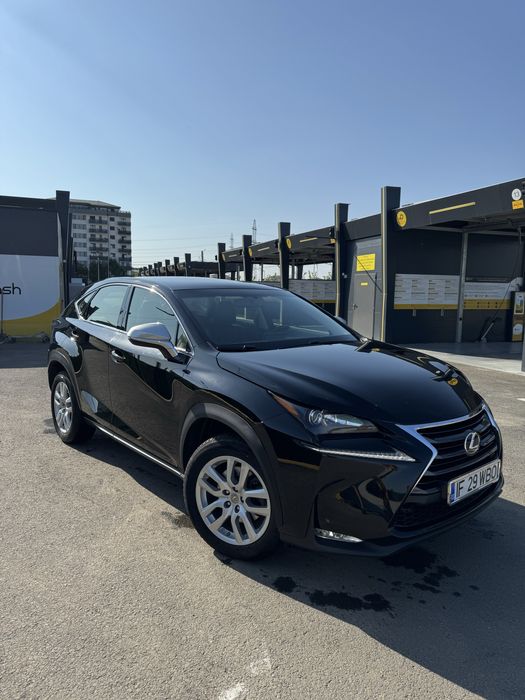 Lexus NX300H AWD
