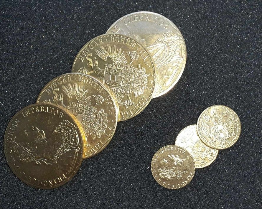 Set monede expozitie tip Ducati