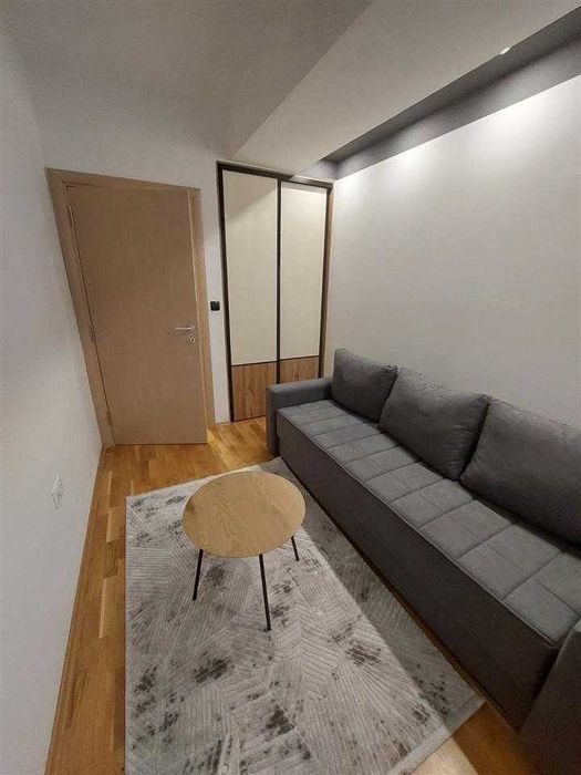 Дава се под наем Двустаен апартамент в София, Зона Б-5 - 54 кв.м за 561 € - Снимка #1