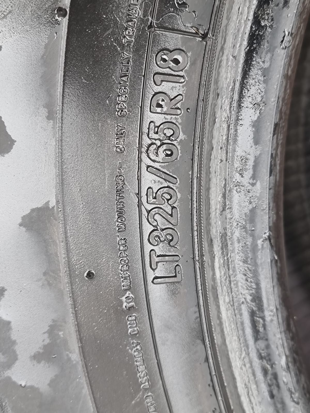 Комплект Nitto 325/65/18