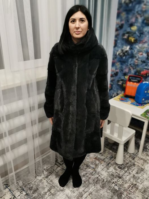 Продам норковую шубу!