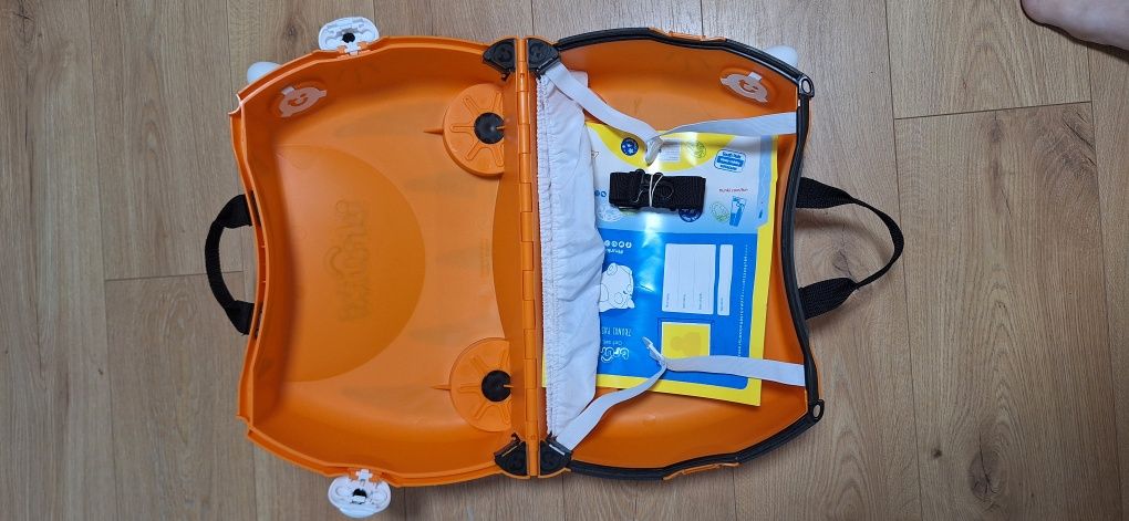 Детски куфар за яздене Trunki