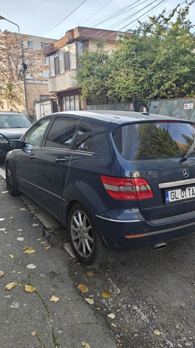 Mercedes Benz b-class