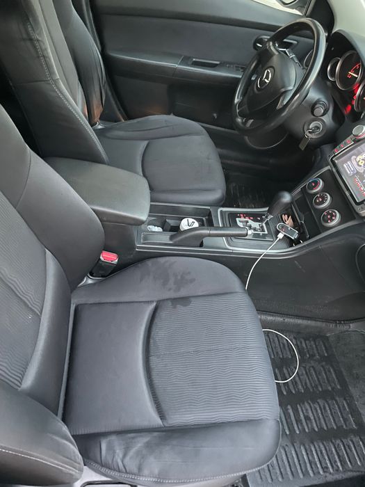 Mazda zoom zoom 6