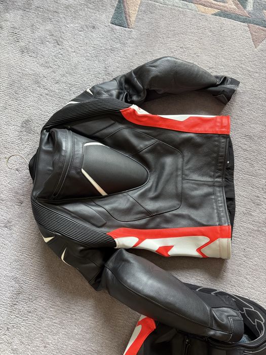 Combinezon SPIDI din doua bucati marimea 48