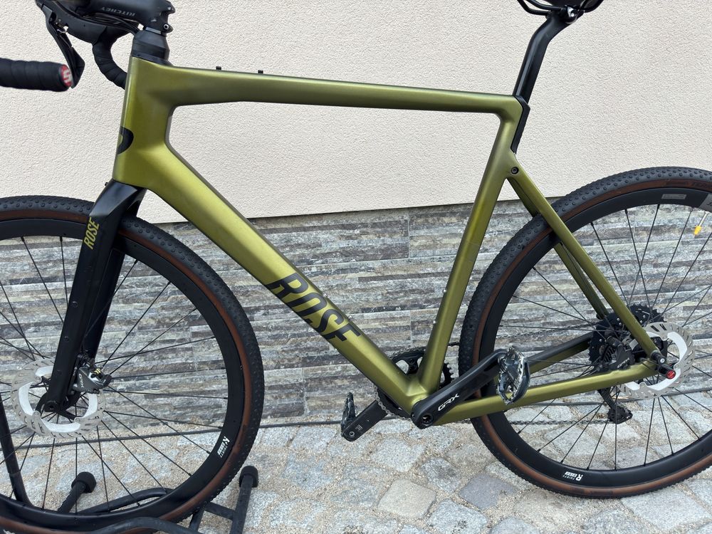 Gravel Rose backroad full carbon размер:28/56см