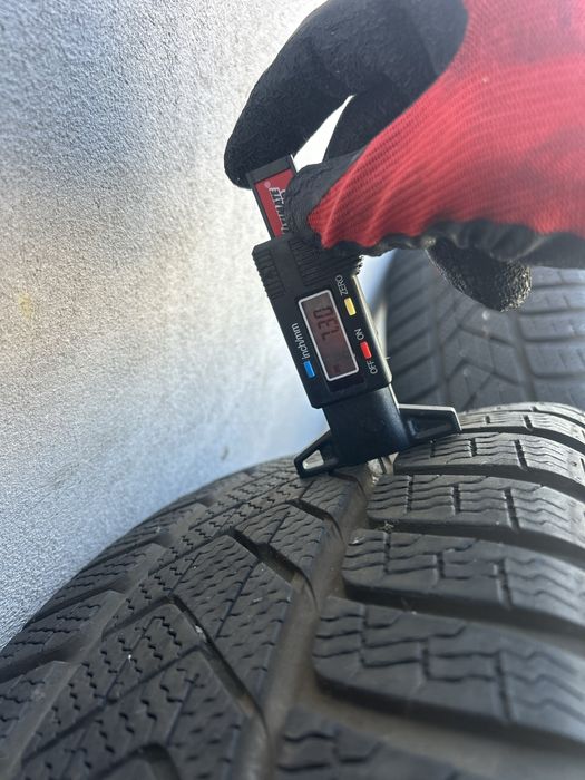 Roti Audi originale RS 225 40 R18 iarna