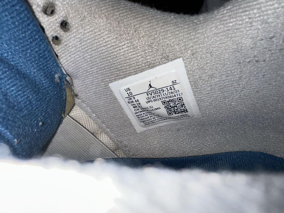 Jordan 4 Military Blue(2024)