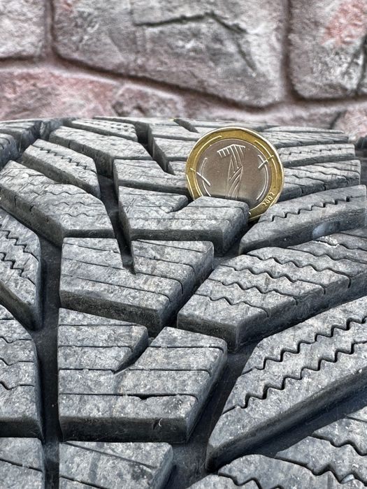 Зимни гуми размер 245/35/19 - Hankook W330 Winter iCept Evo 3