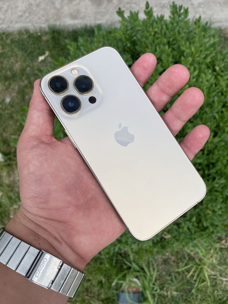 iPhone 13 Pro Gold