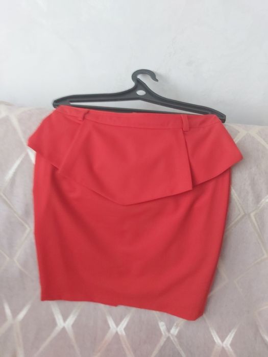 Продам класические юбки, б/у в отличном состоянии, размер 44-46,  по