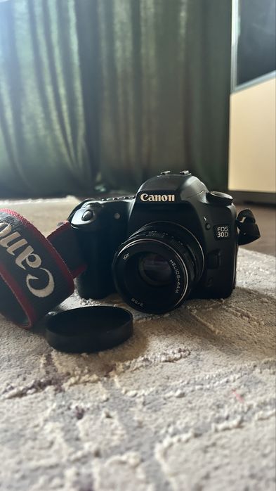 Продам фотоаппарат Canon
