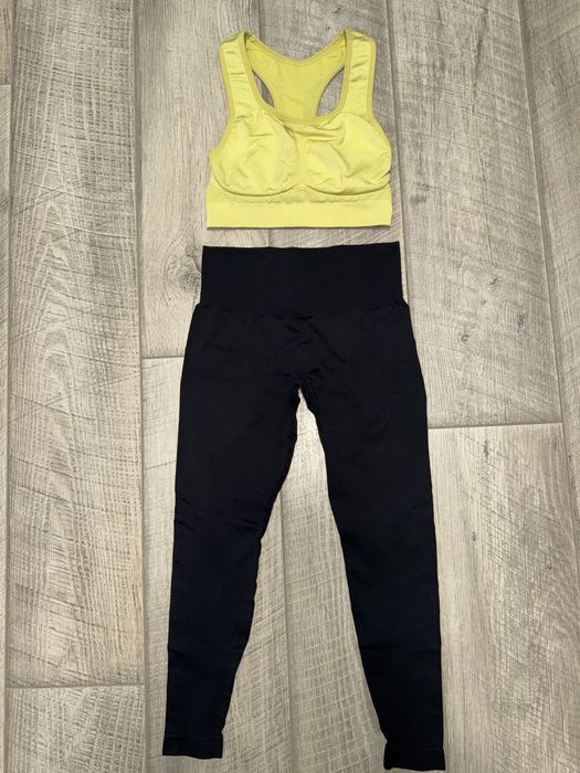 Дрехи, спортни комплектчета