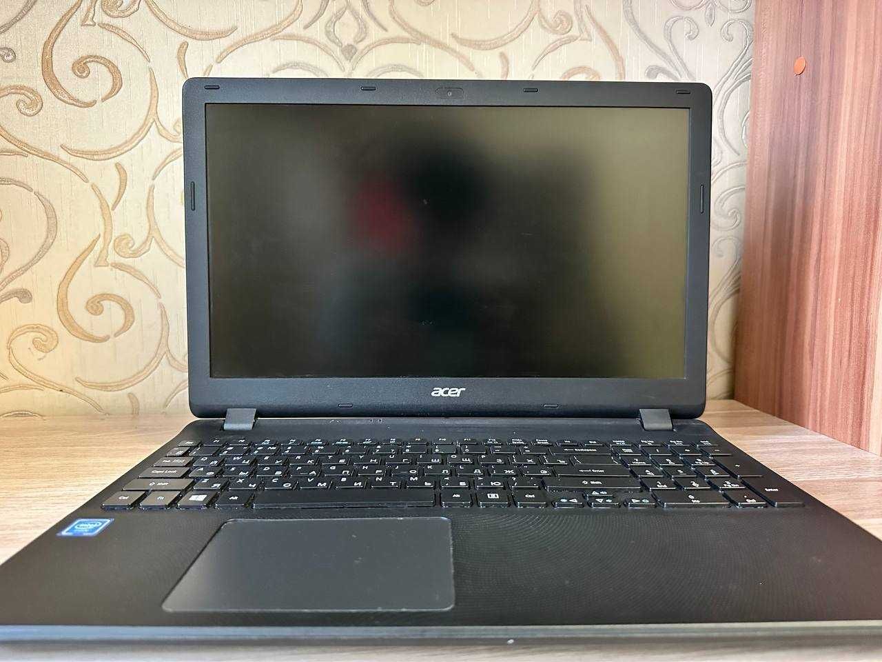 Продается недорогой ноутбук Acer Extensa 15.
