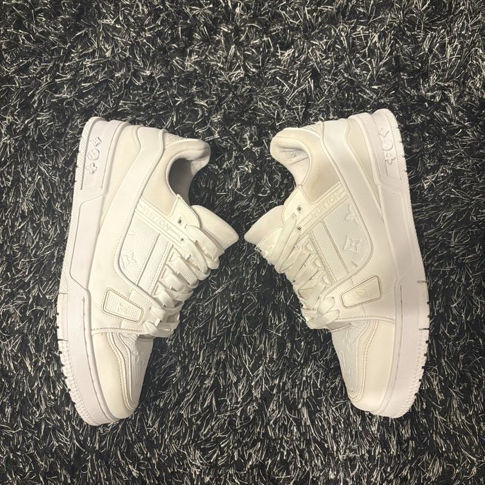 Adidasi LV Skates se vand urgent!!