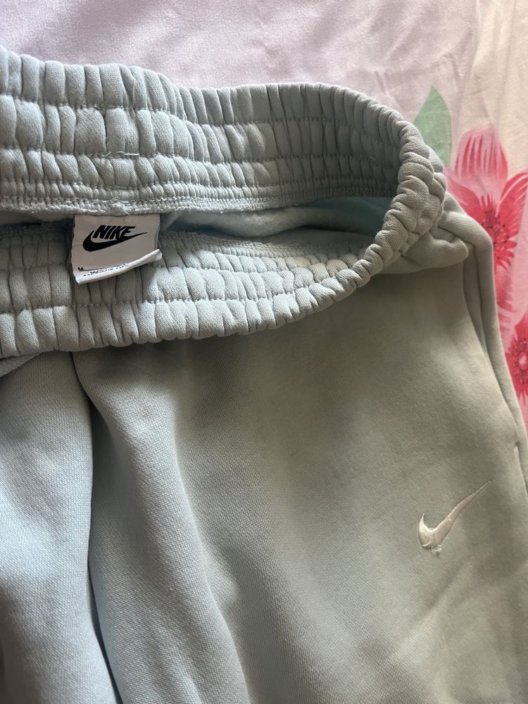 Анцунг долнище Nike