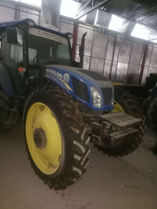 Продаётся  трактора New Holland TD5.110 — Б/У